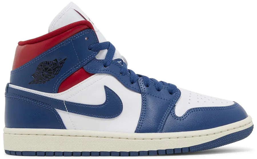 WMNS Air Jordan 1 Mid
