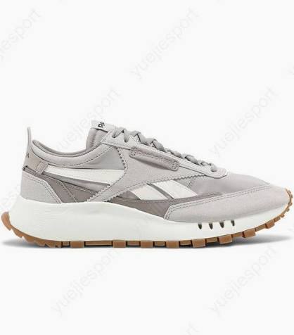 Reebok CL Legacy